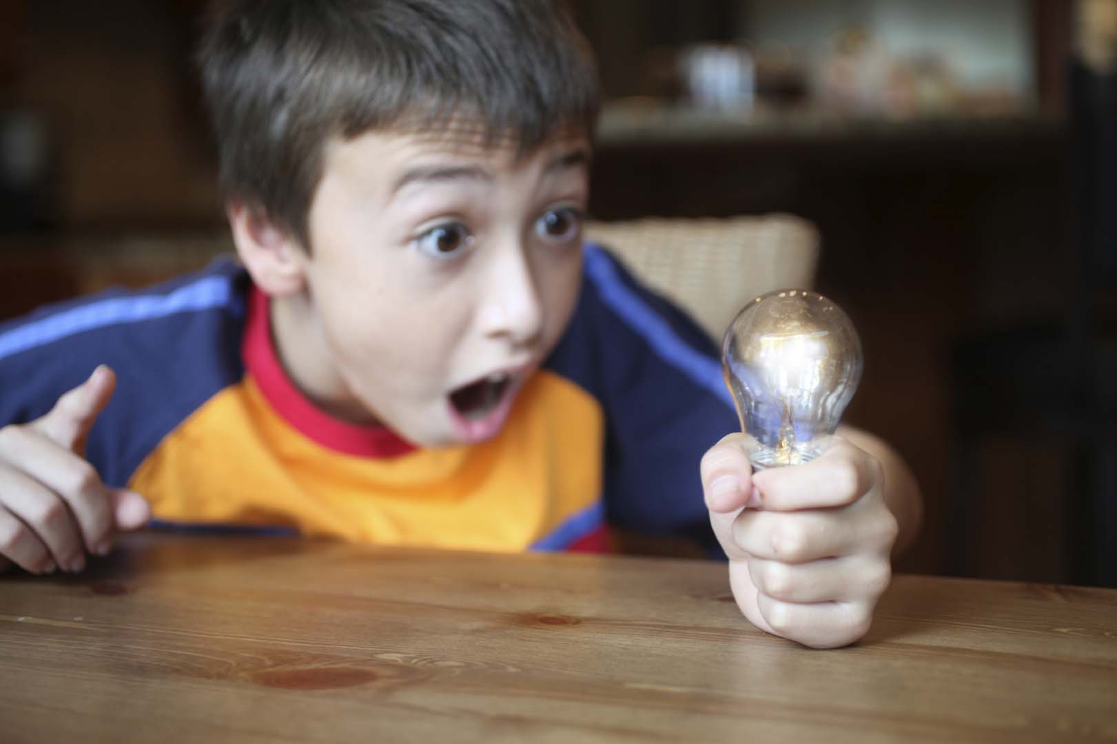 iStock_lightbulb-boy-000010666364Large